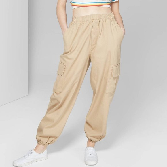 Wild Fable Women's High-Rise Baggy Cargo Pants - Picture 1 of 3